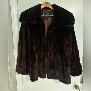Vintage 1 Madison Women's Faux Fur Jacket - Rich Brown/marroon